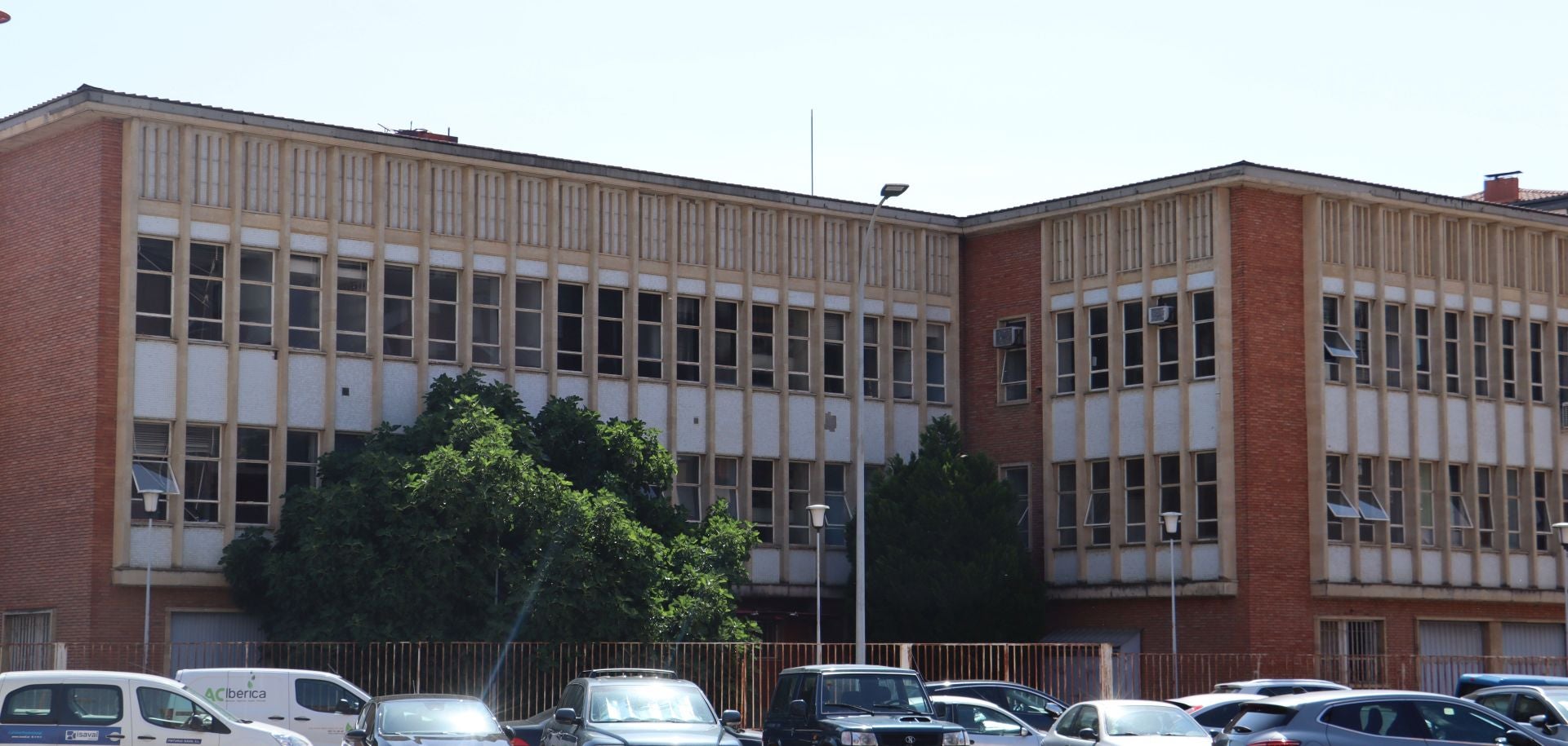 El Laboratorio Pecuario de León, 'okupado'