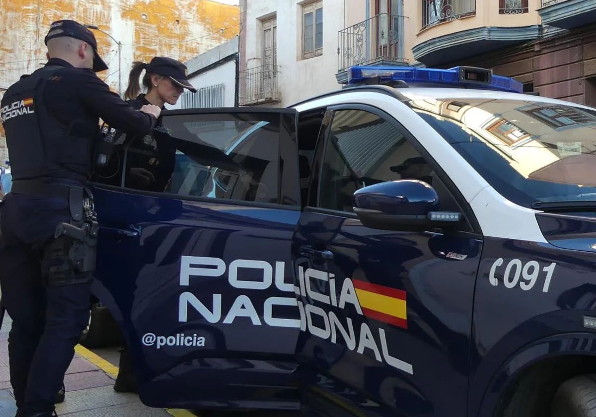 Agentes de la Policía Nacional.