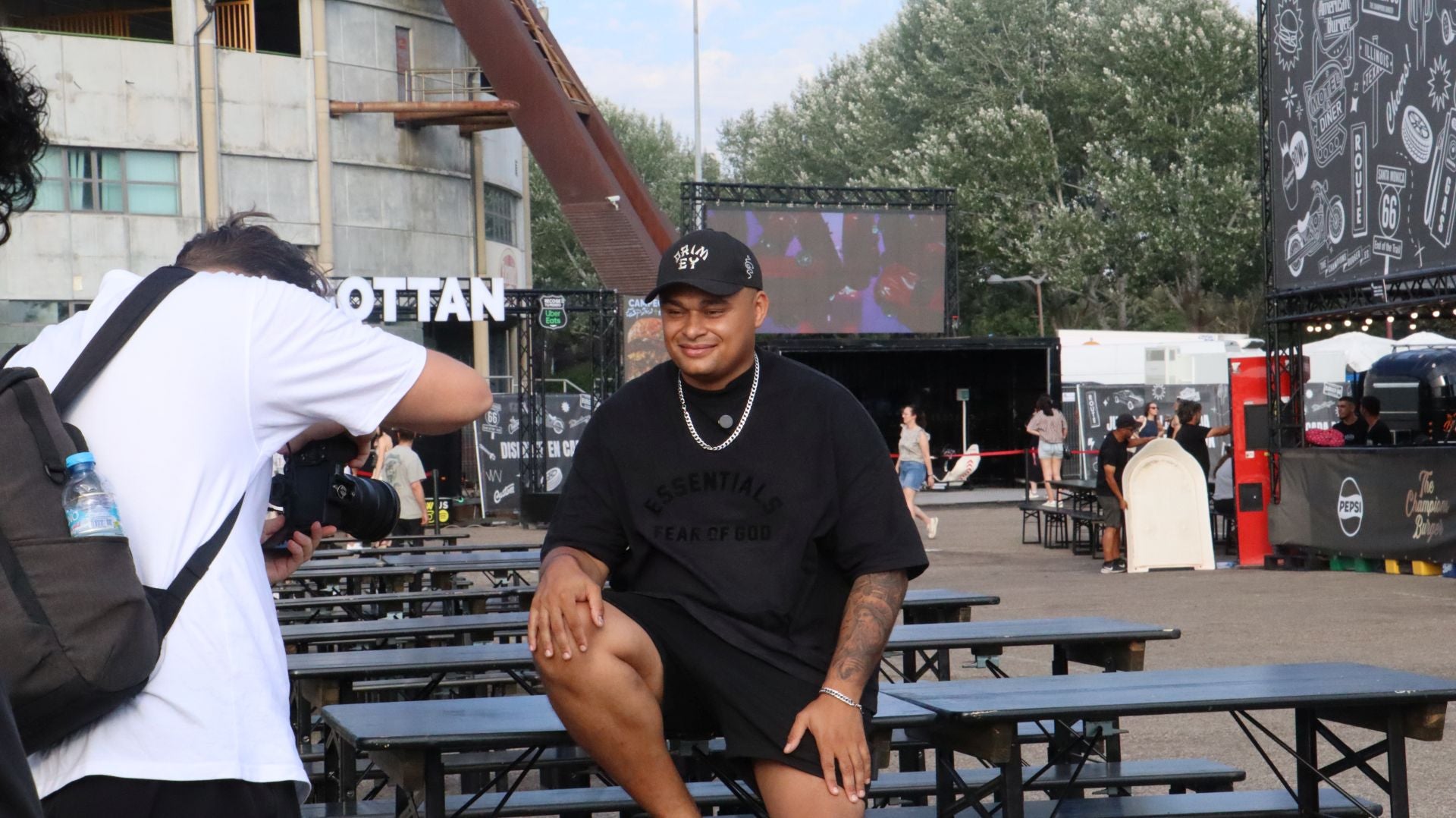 Así se ha vivido la inauguración de The Champions Burger en León