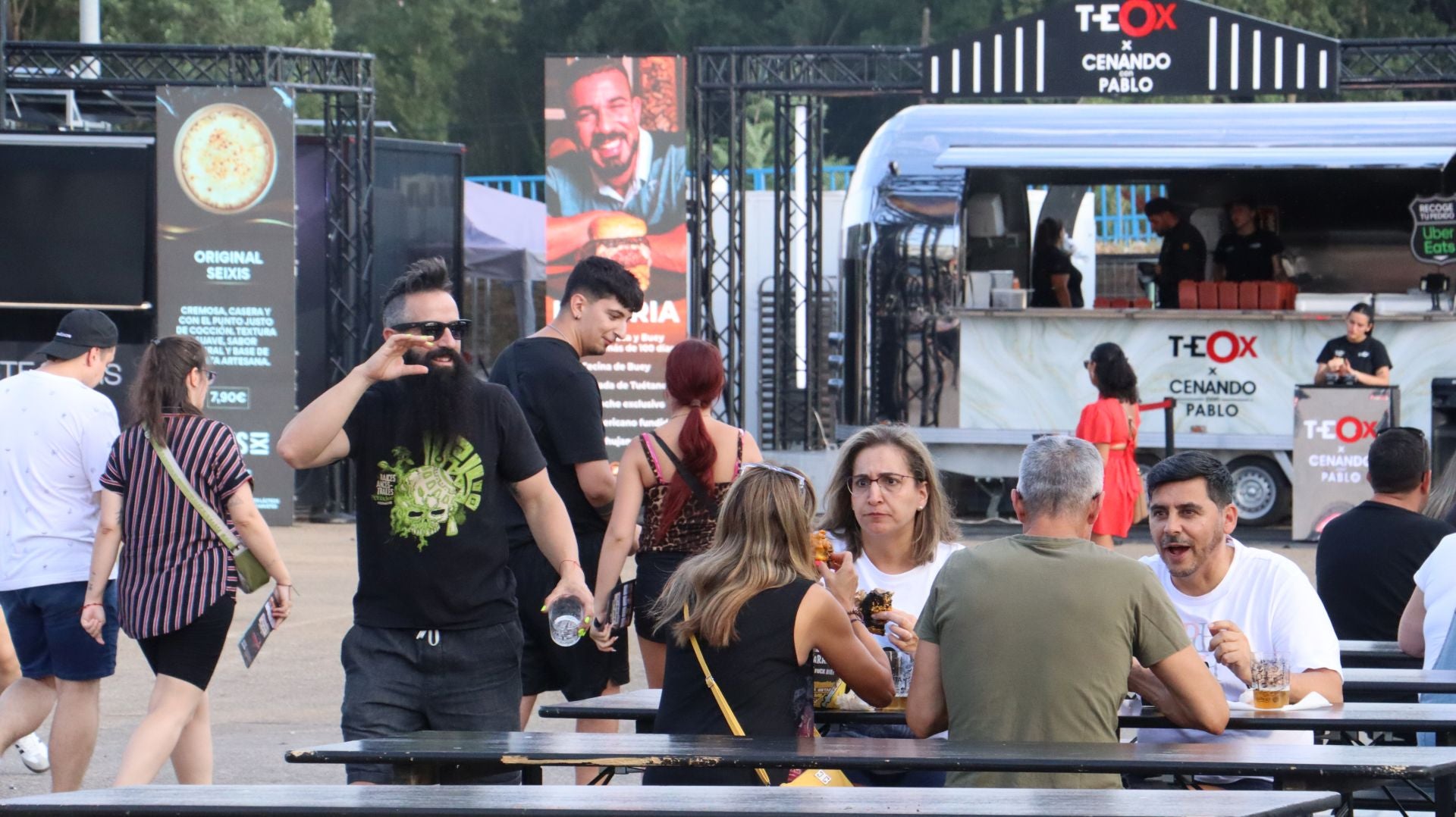 Así se ha vivido la inauguración de The Champions Burger en León