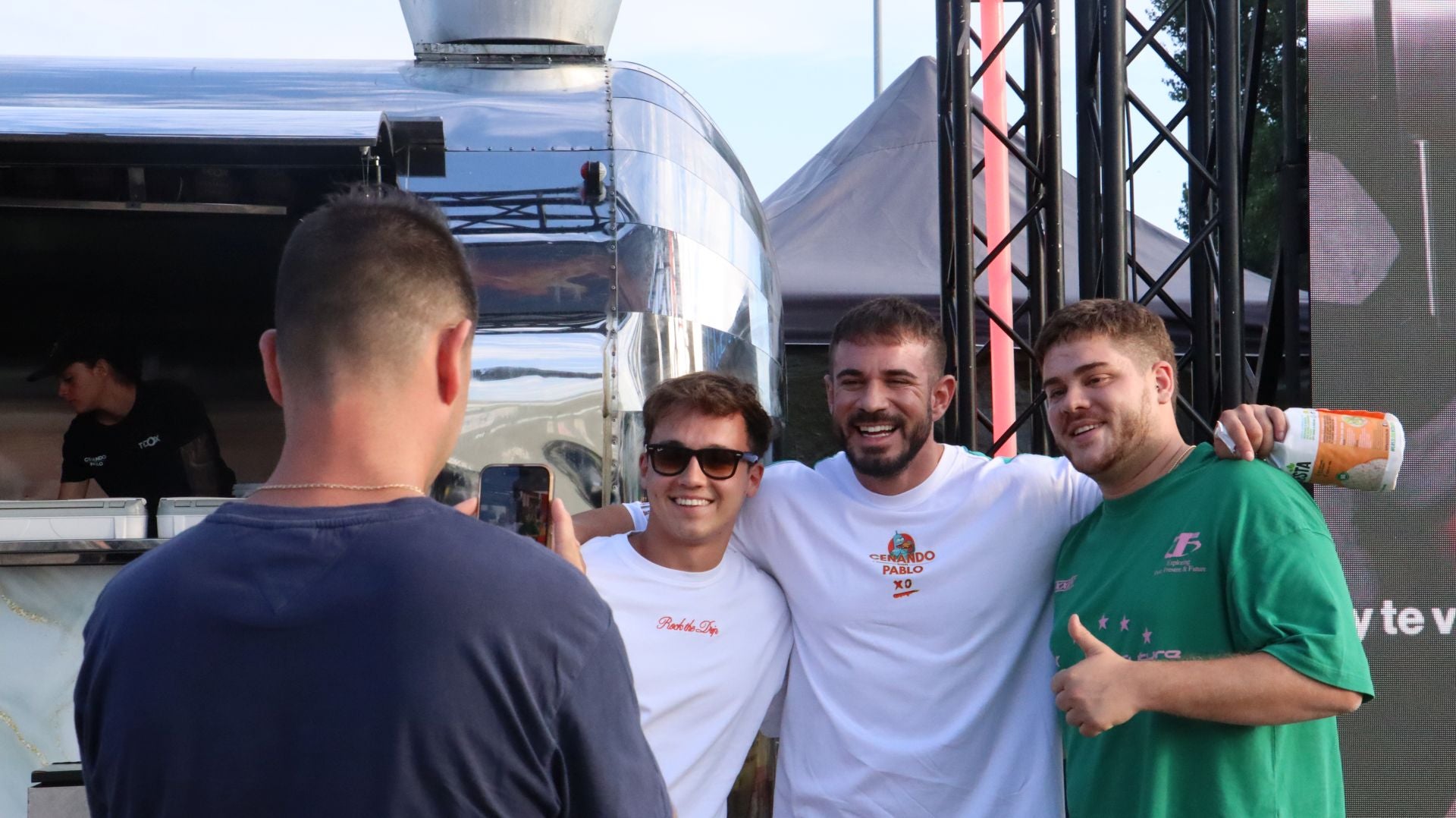 Así se ha vivido la inauguración de The Champions Burger en León