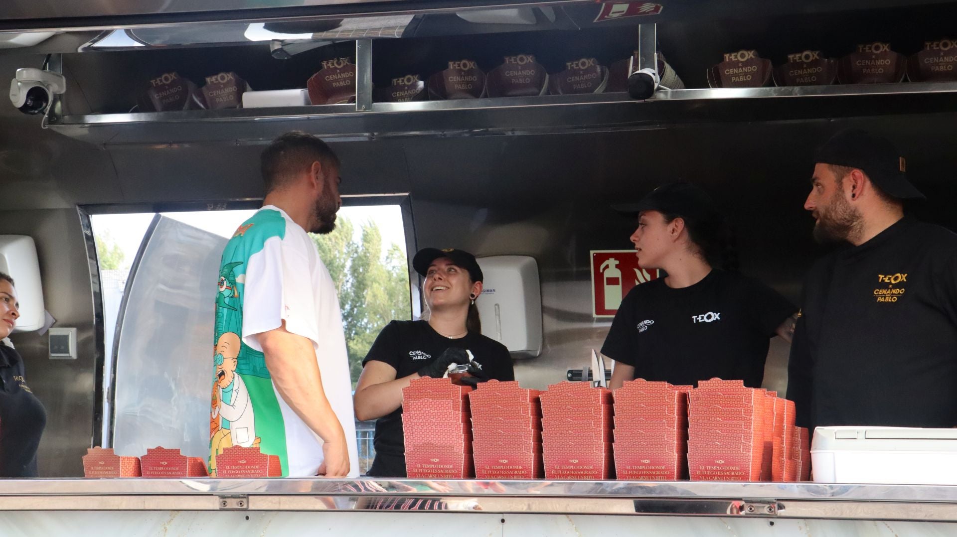 Así se ha vivido la inauguración de The Champions Burger en León