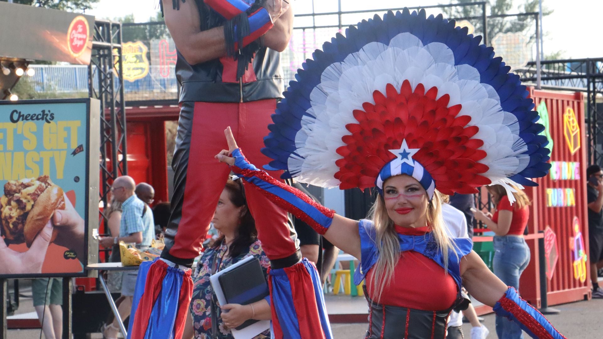Así se ha vivido la inauguración de The Champions Burger en León