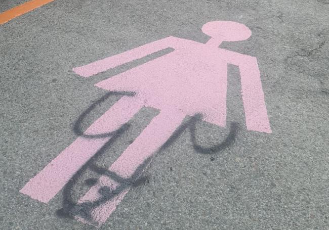 Imagen de la vandalización en las plazas.