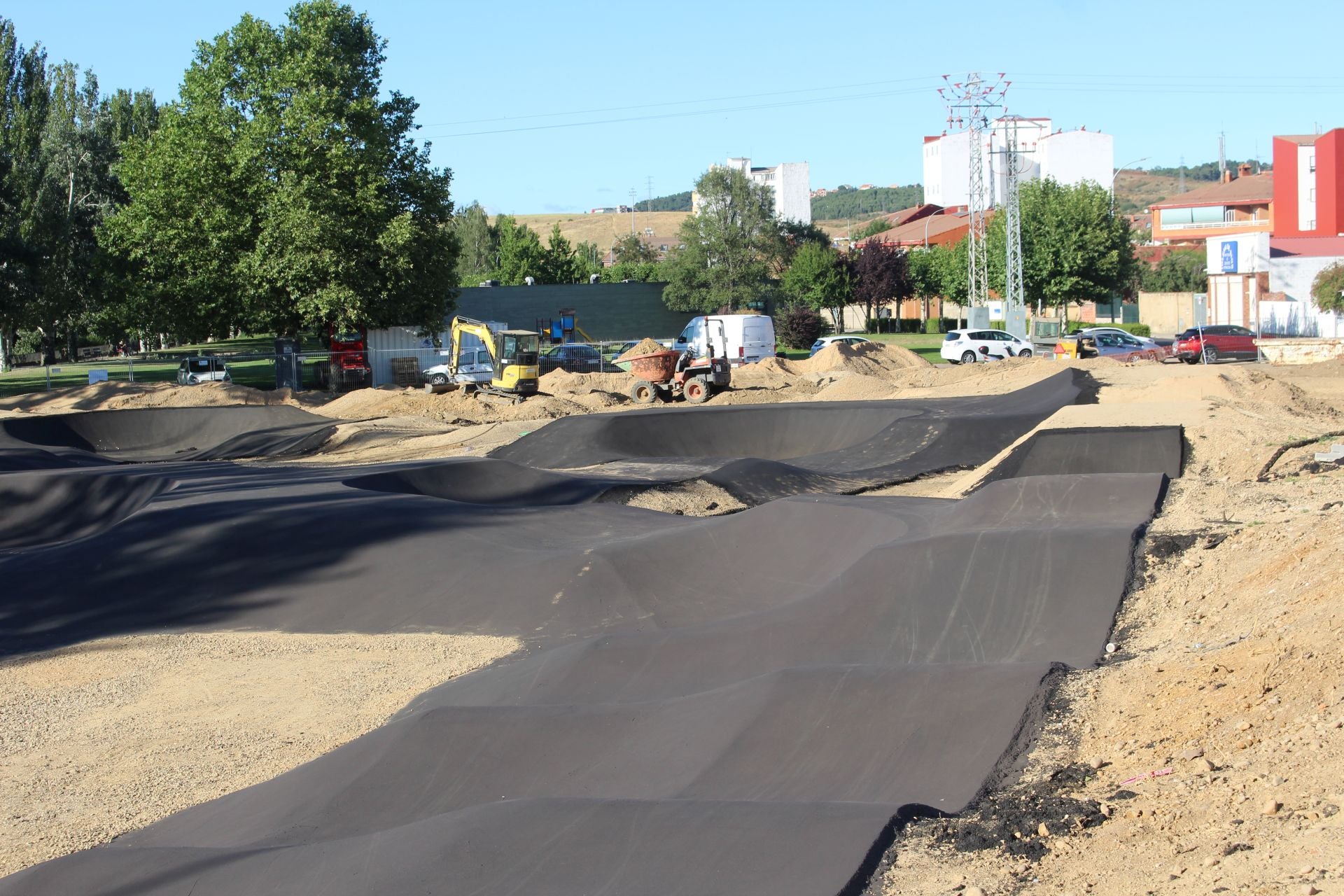 Las obras de la pista de &#039;pumptrack&#039; en Puente Castro
