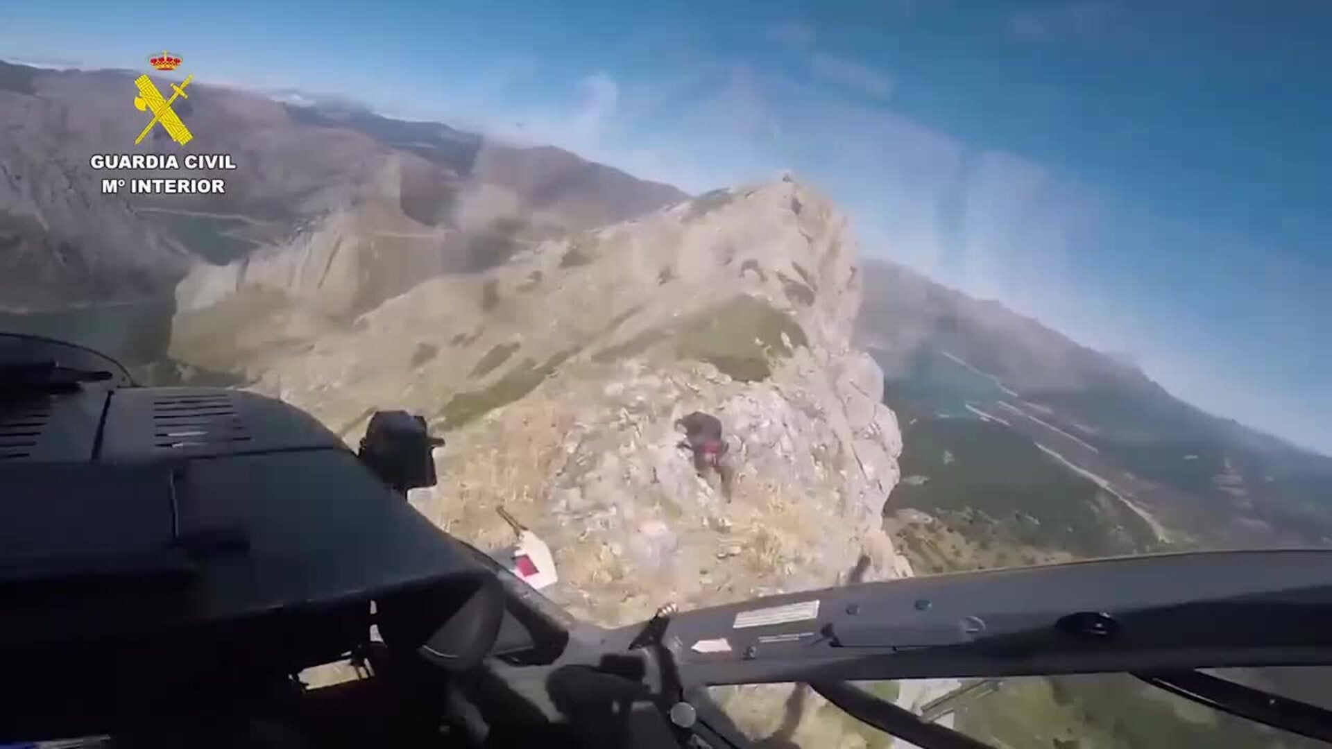 Rescate en el pico Gilbo de León