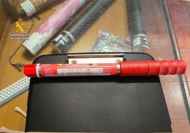 Imagen de una de las bengalas que se usaba en los partidos.