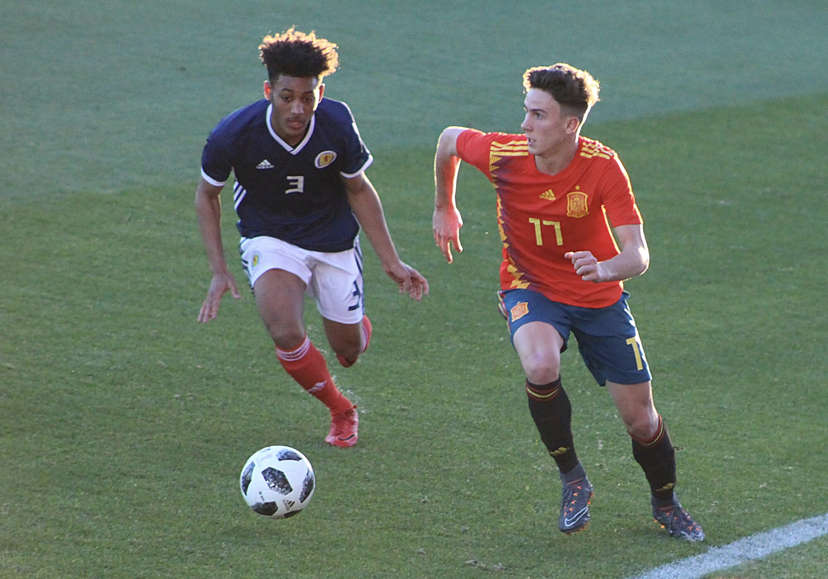Diego Collado, en una de sus convocatorias pasadas con la Selección sub-19
