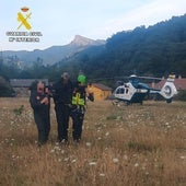 Rescatan en helicóptero a un inglés de 21 años con deshidratación cerca de Collado Jermoso