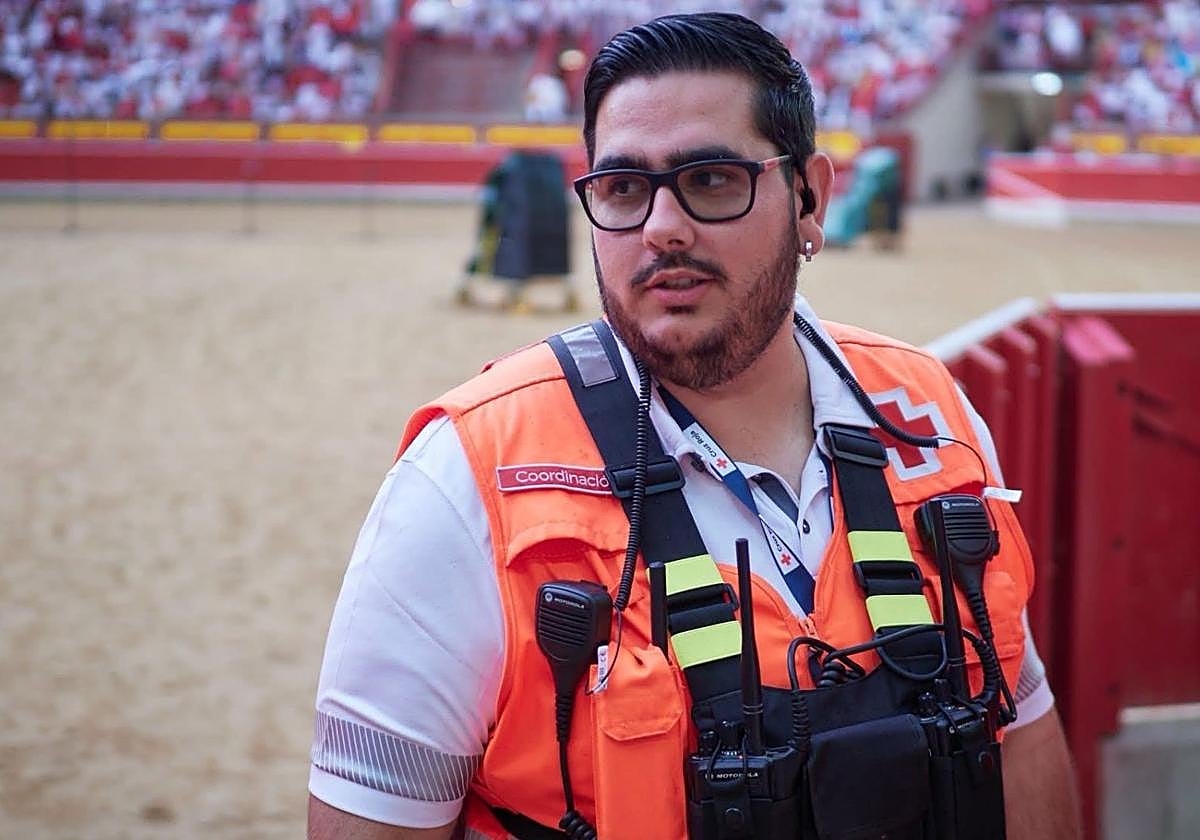 Eneko Mendívil cubriendo los San Fermines.