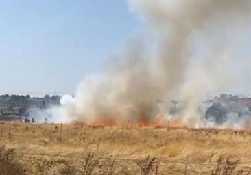 Bomberos de León intervienen dos veces para sofocar un incendio en Villacedré