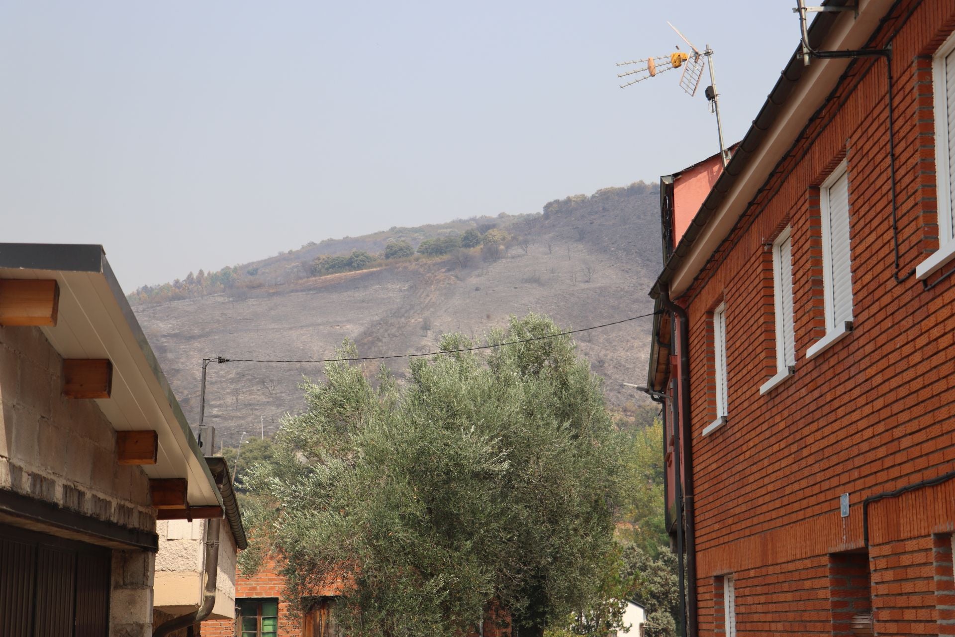 Imágenes del incendio de Yeres