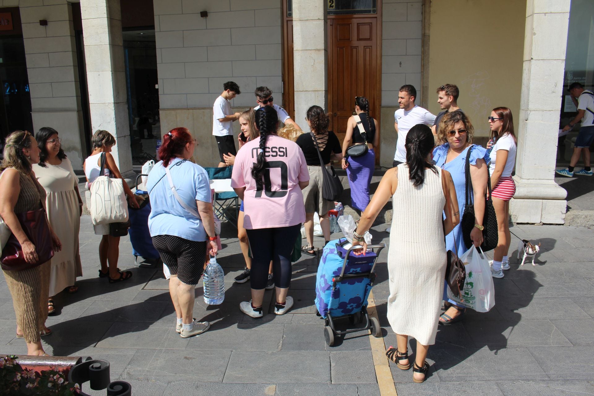 Recogida de alimentos para los afectados por los incendios de León