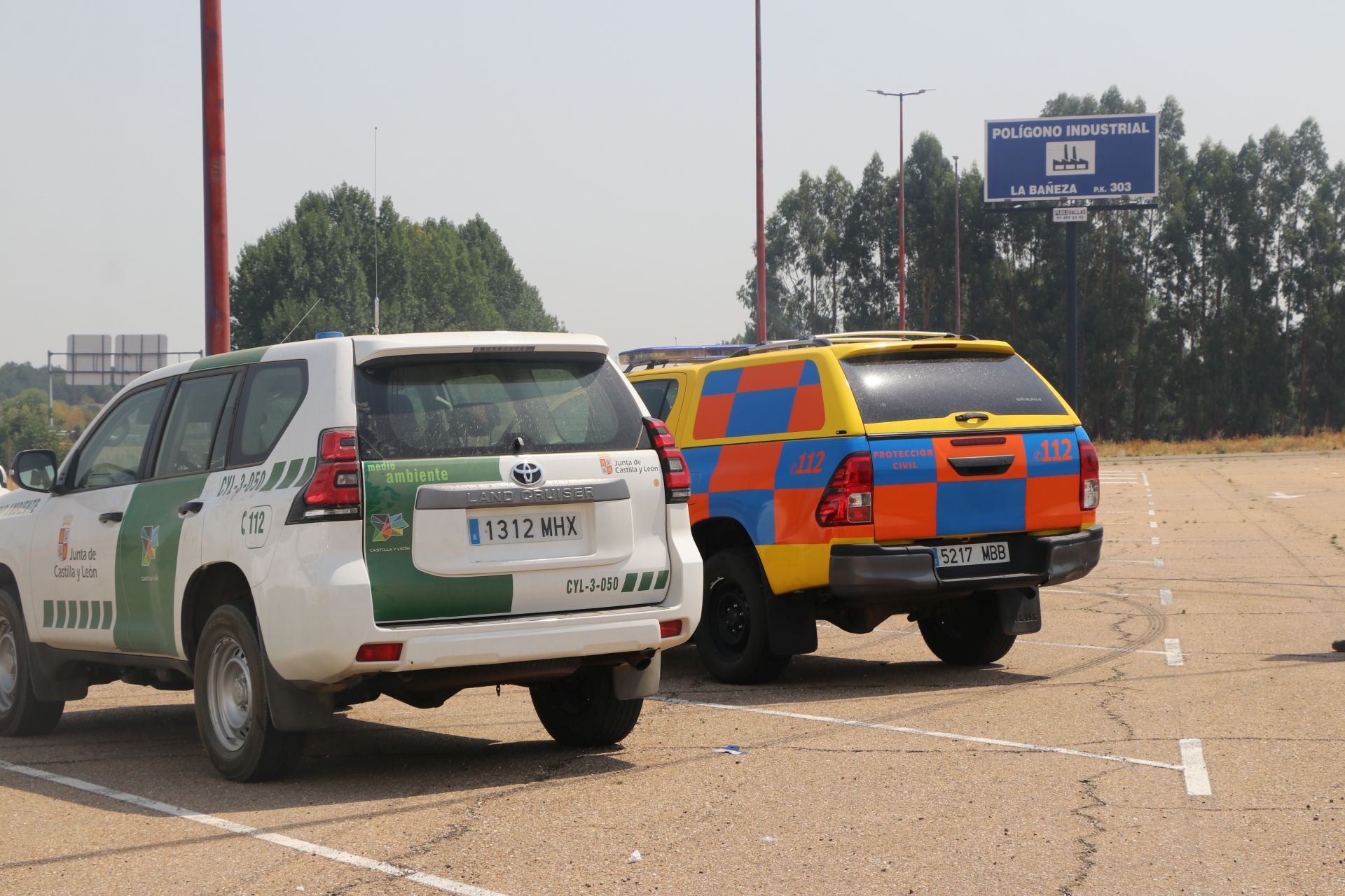 El Puesto de Mando Avanzado coordina la lucha contra el incendio de Castrocalbón