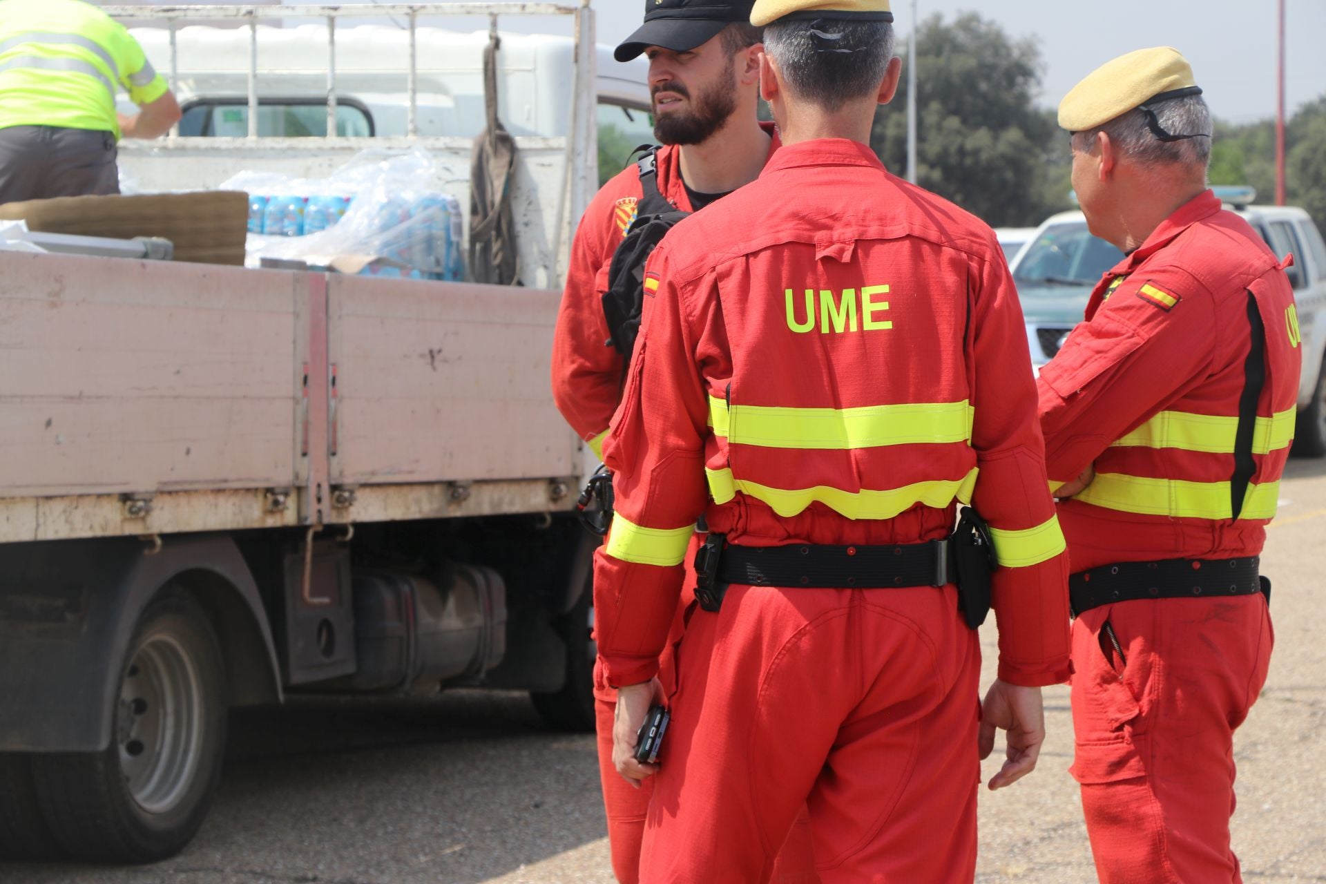 El Puesto de Mando Avanzado coordina la lucha contra el incendio de Castrocalbón