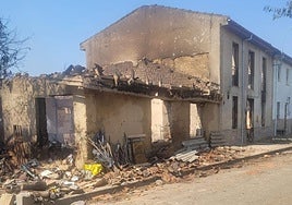 Viviendas destrozadas en Palacios de Jamuz