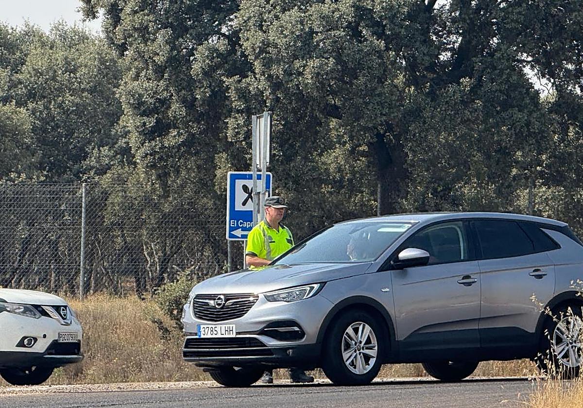 Imagen de una de las carreteras cortadas el jueves 14 de agosto.