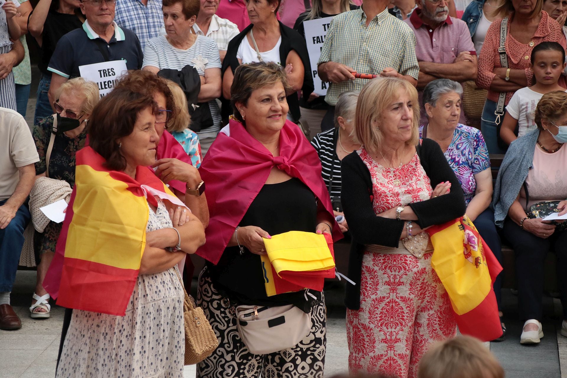 La Bañeza exige el nivel 3 de emergencia por los incendios de la provincia