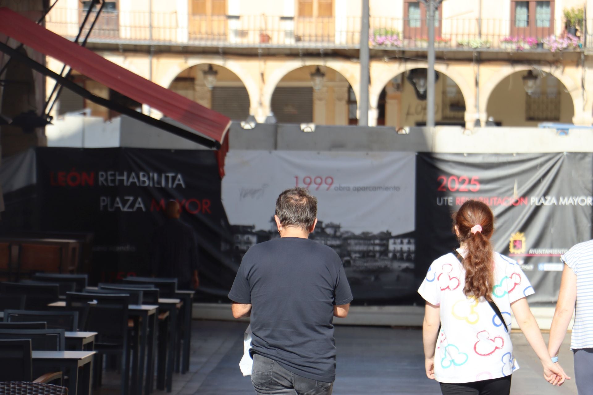 La plaza Mayor, a punto de abrir por completo