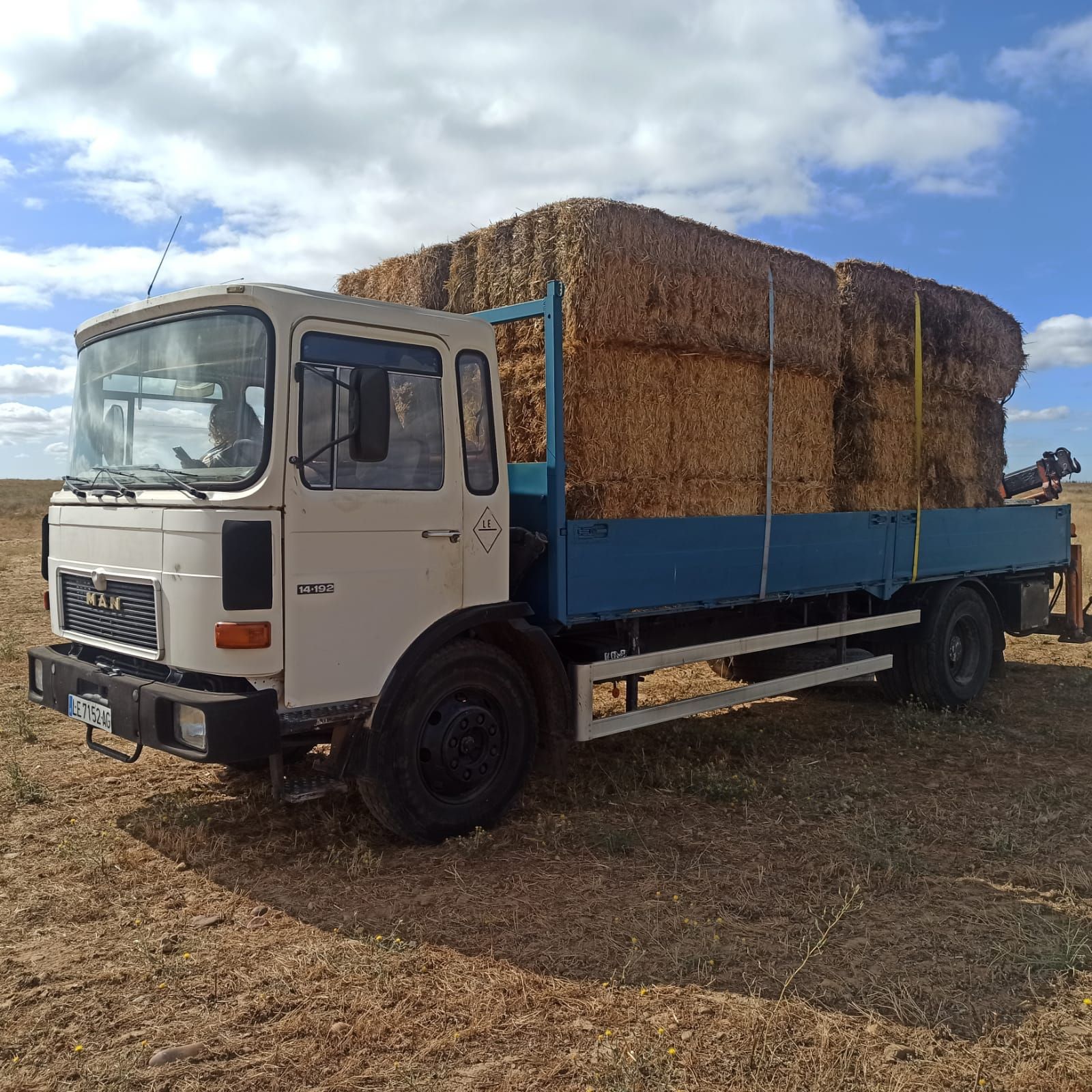 Transportistas y ganaderos solidarios rumbo a la Valdería