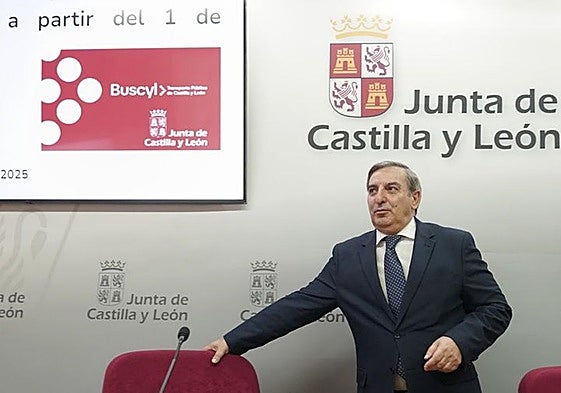 El consejero de Movilidad y Transformación Digital presenta la tarjeta BusCyL