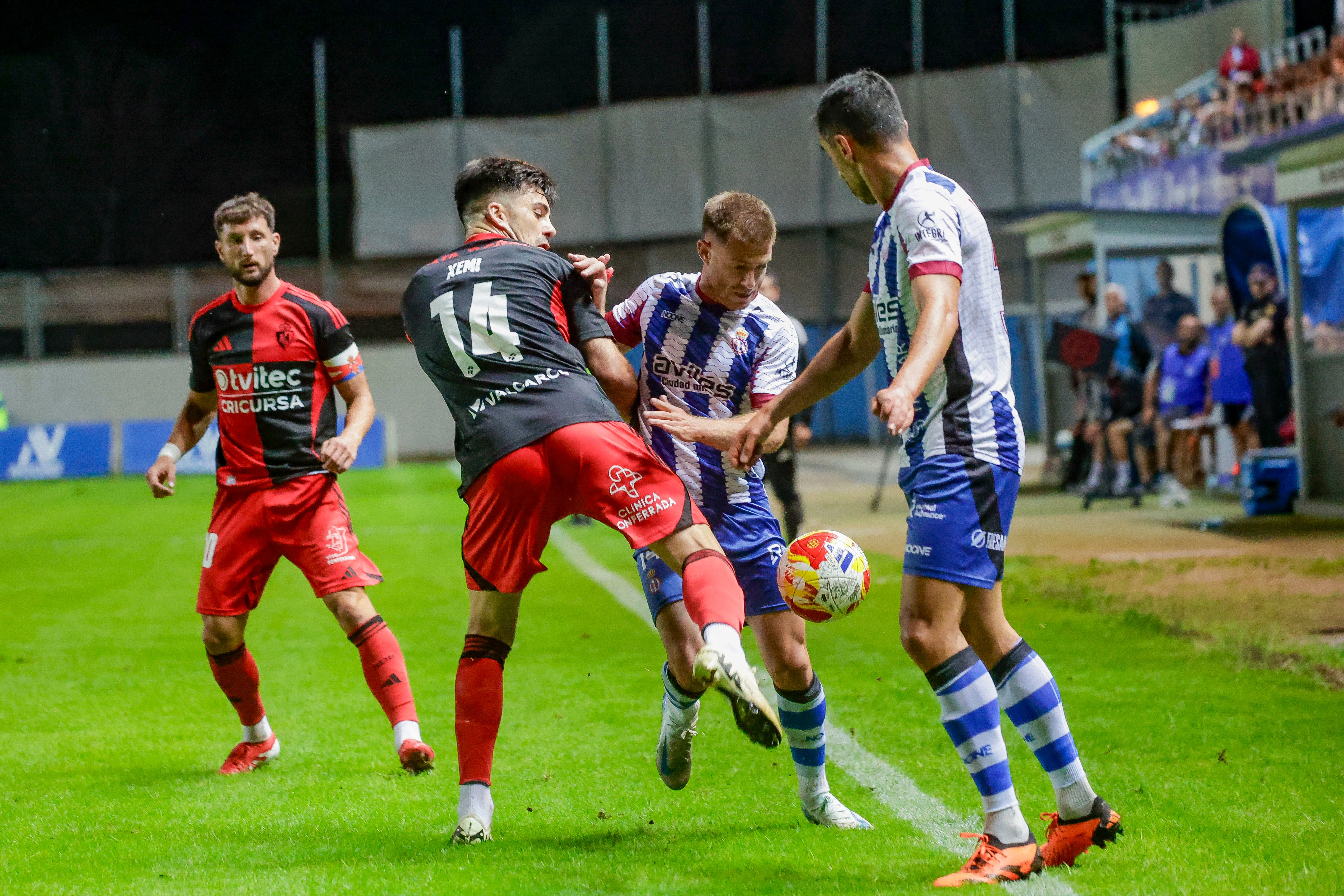 Las mejores imágenes del Real Avilés Indutrial - SD Ponferradina