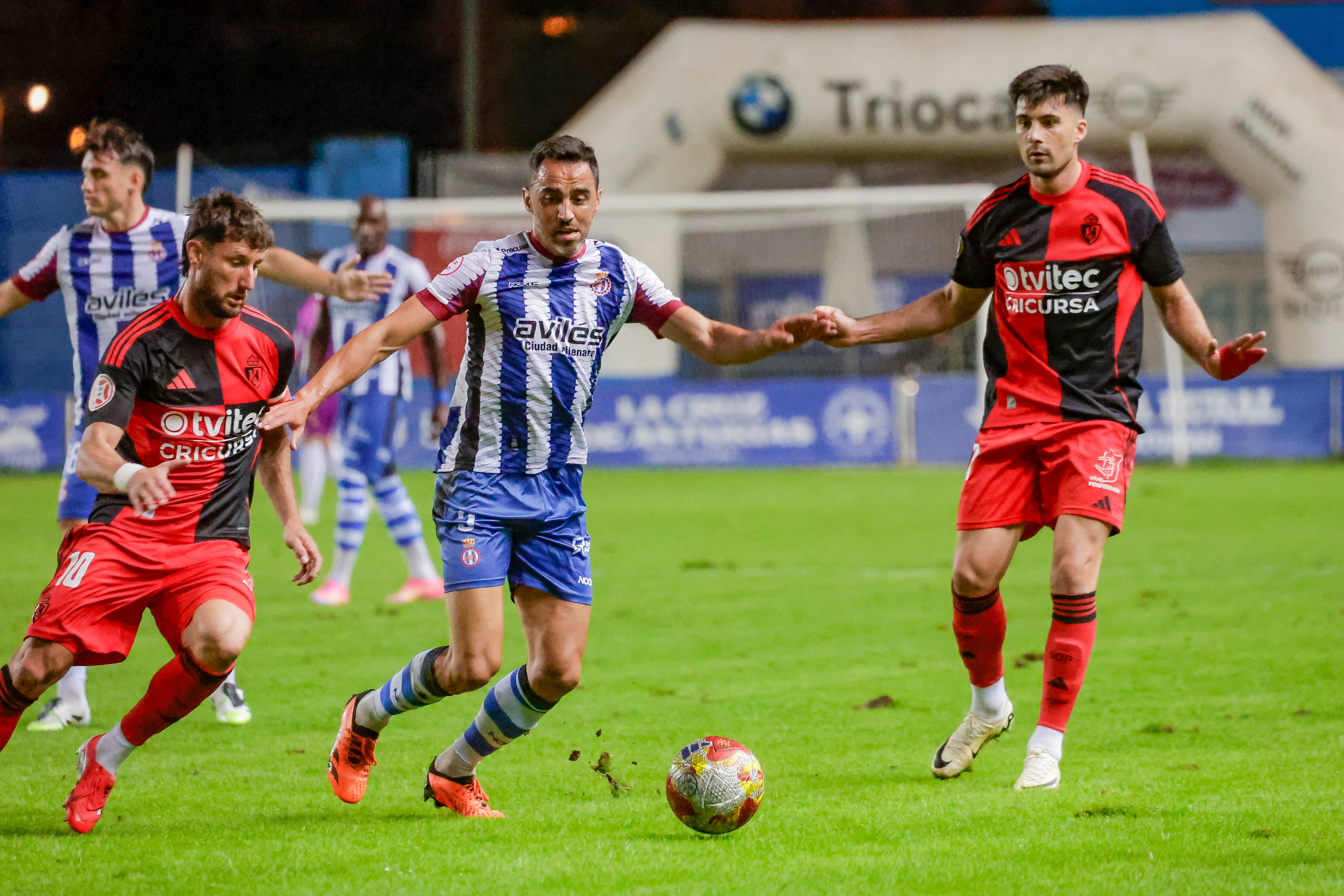 Las mejores imágenes del Real Avilés Indutrial - SD Ponferradina