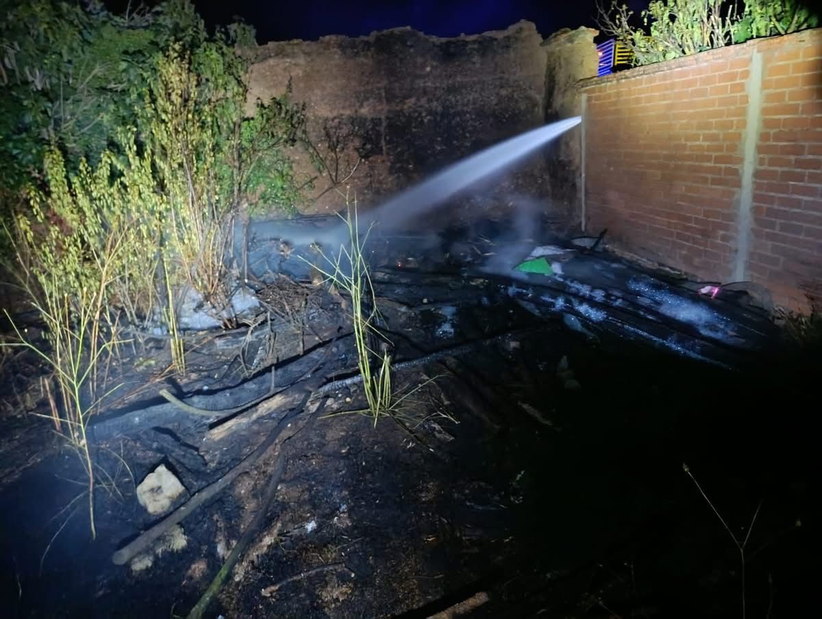 Imagen del incendio sofocado en Urdiales del Páramo