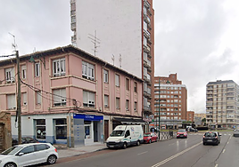 La calle Entalladores vista desde la avenida de La Magdalena.