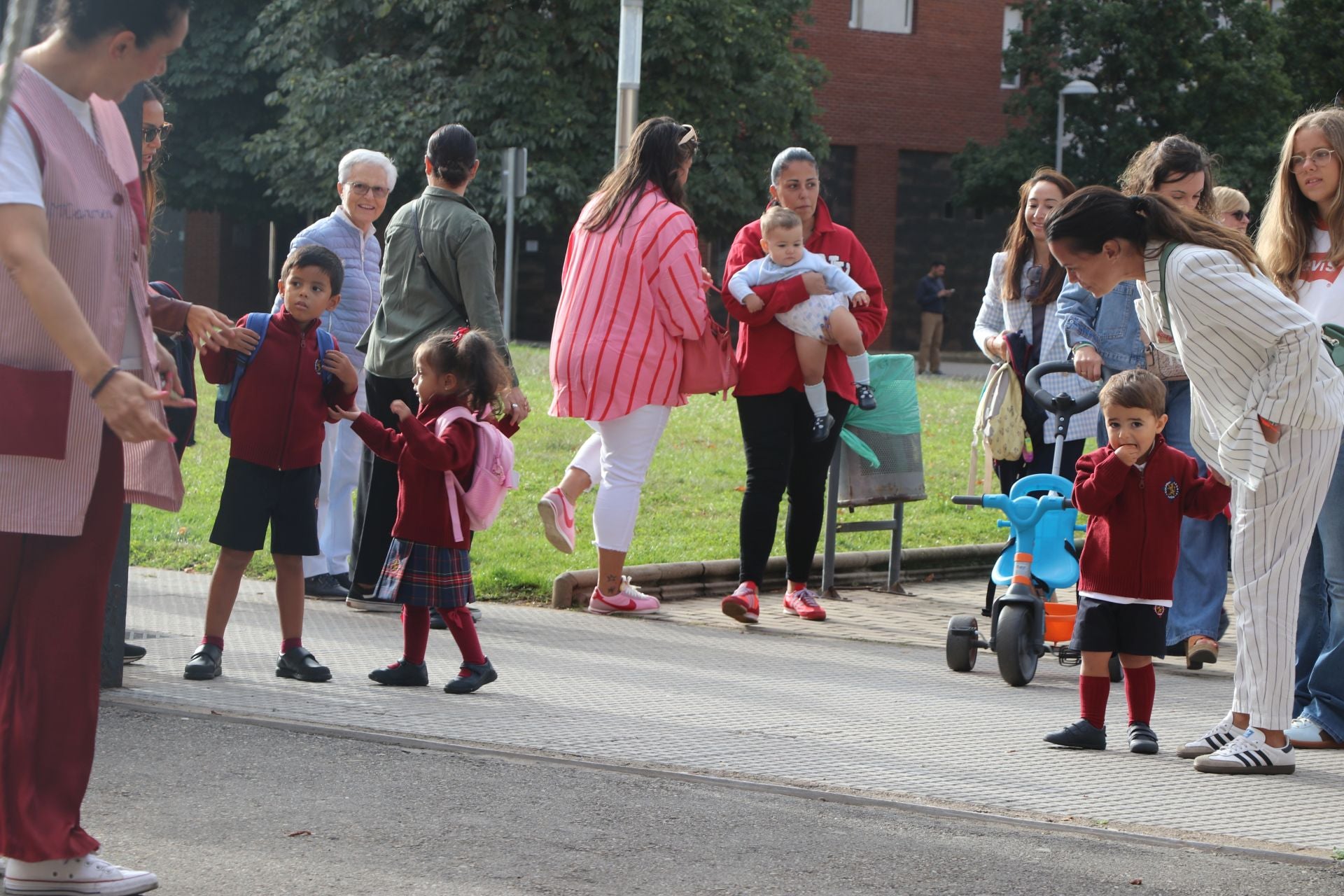 Las imágenes de la emotiva vuelta al cole en León