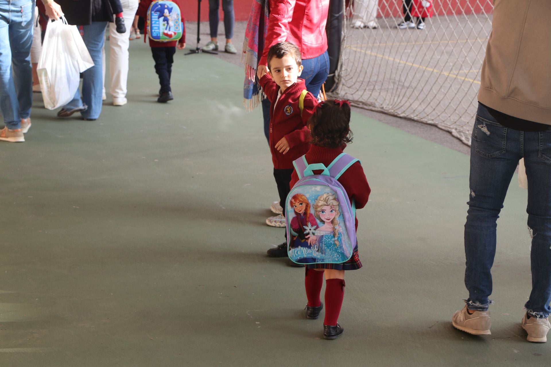 Las imágenes de la emotiva vuelta al cole en León