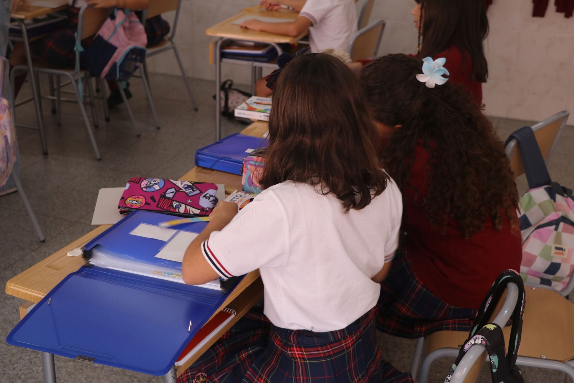 Las imágenes de la emotiva vuelta al cole en León