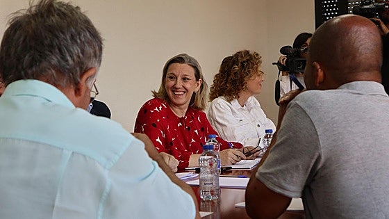 La vicepresidenta de la Junta: «El objetivo no es evitar los incendios»
