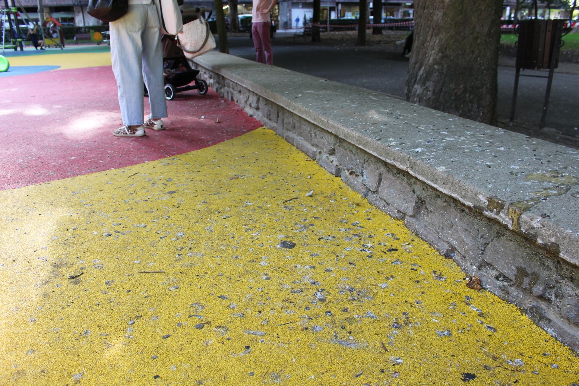 La suciedad en el parque infantil de San Francisco