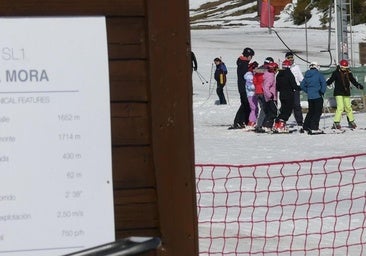 Sale a licitación la escuela de invierno de la estación de esquí de Leitariegos