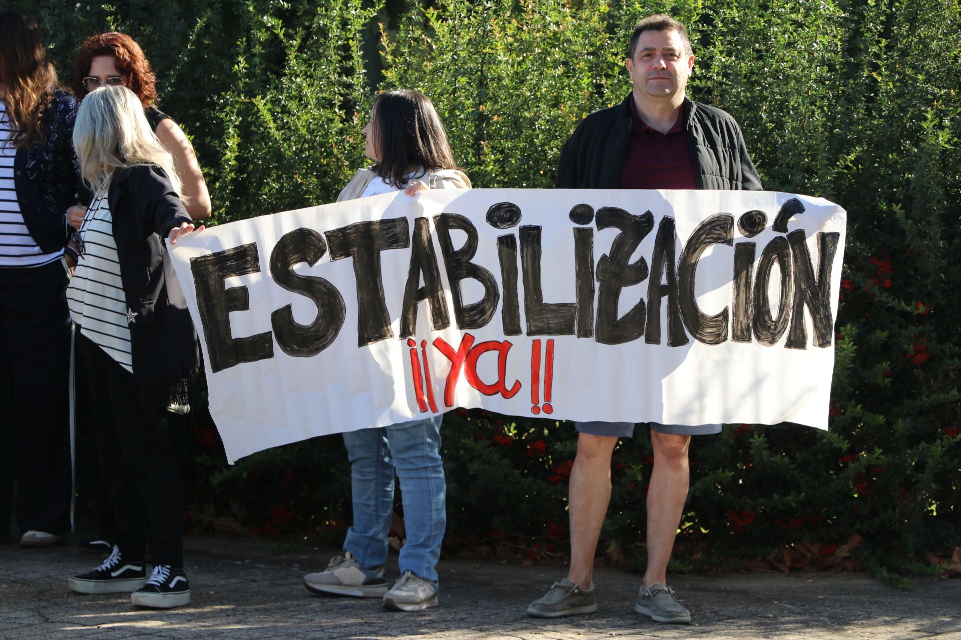Imágenes de la manifestación en el Ayuntamiento de San Andrés del Rabanedo