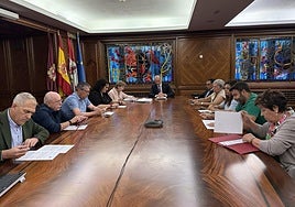 Junta de gobierno local de León.