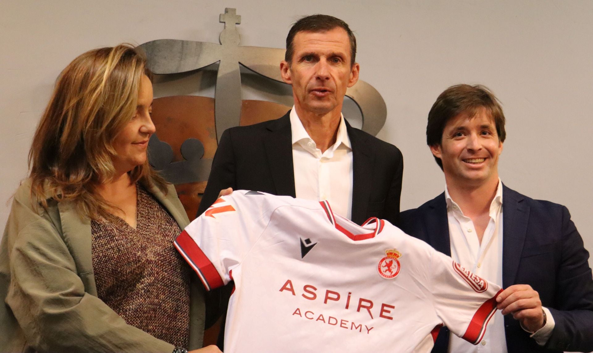 'Cuco' Ziganda, durante su presentación como nuevo entrenador de la Cultural.