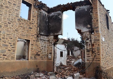 La Junta aprueba más de un millón de euros para reconstruir seis casas afectadas por los incendios en León