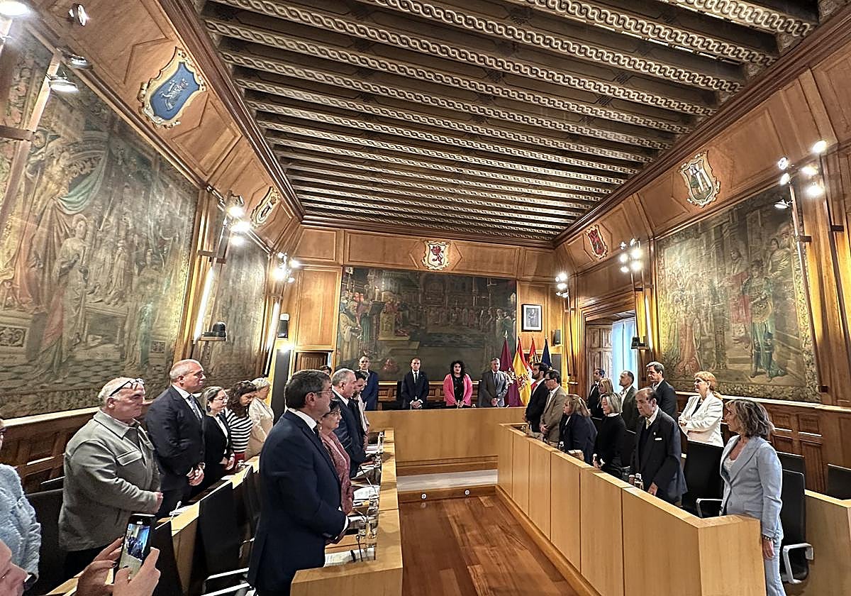 Pleno del Ayuntamiento de León en la Diputación provincial.