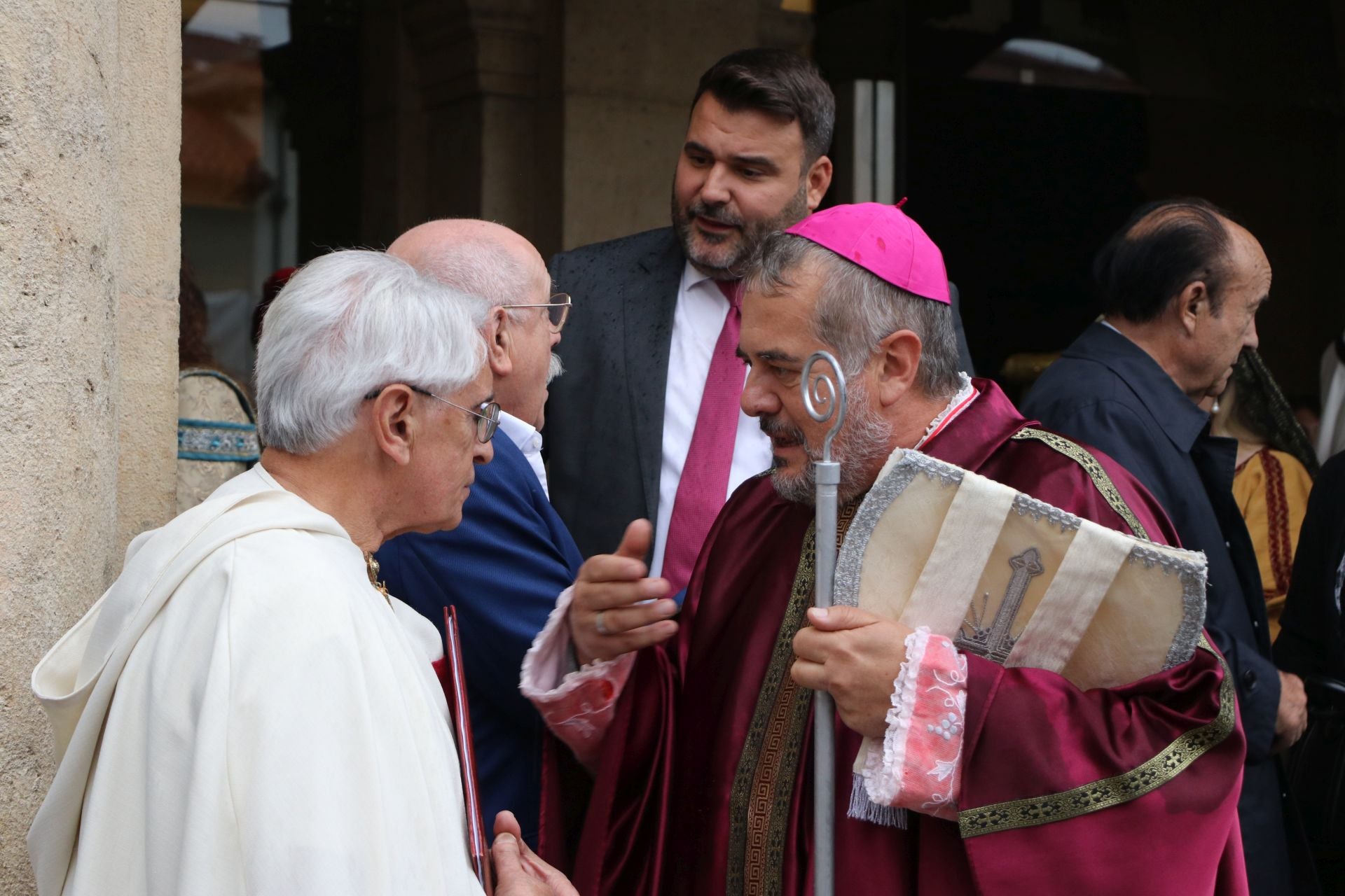 Todas las imágenes de la cancelación de los actos este sábado en León