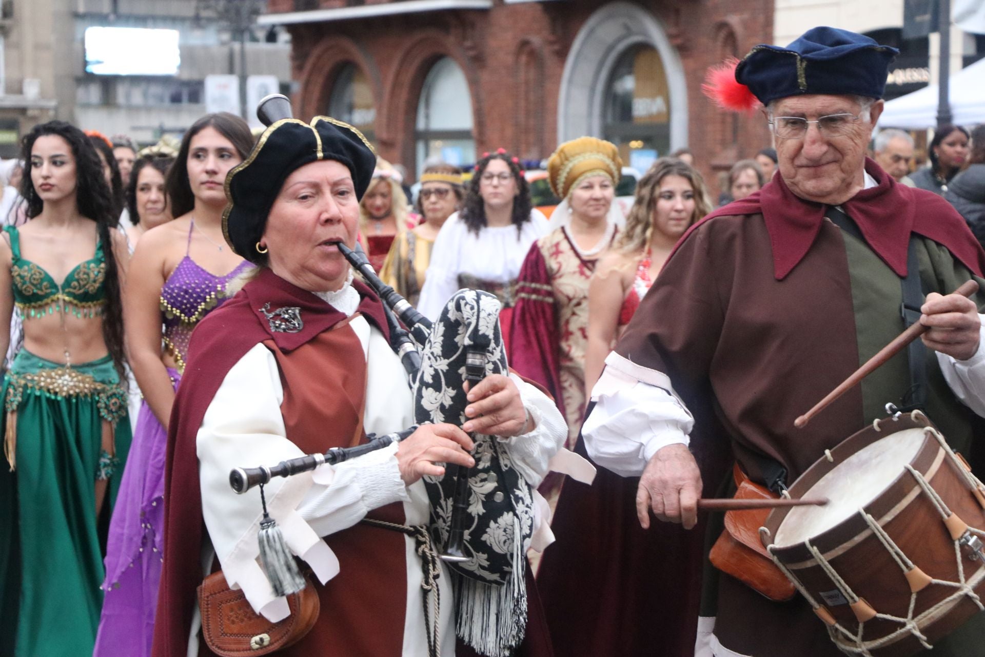 Todas las imágenes de la cancelación de los actos este sábado en León