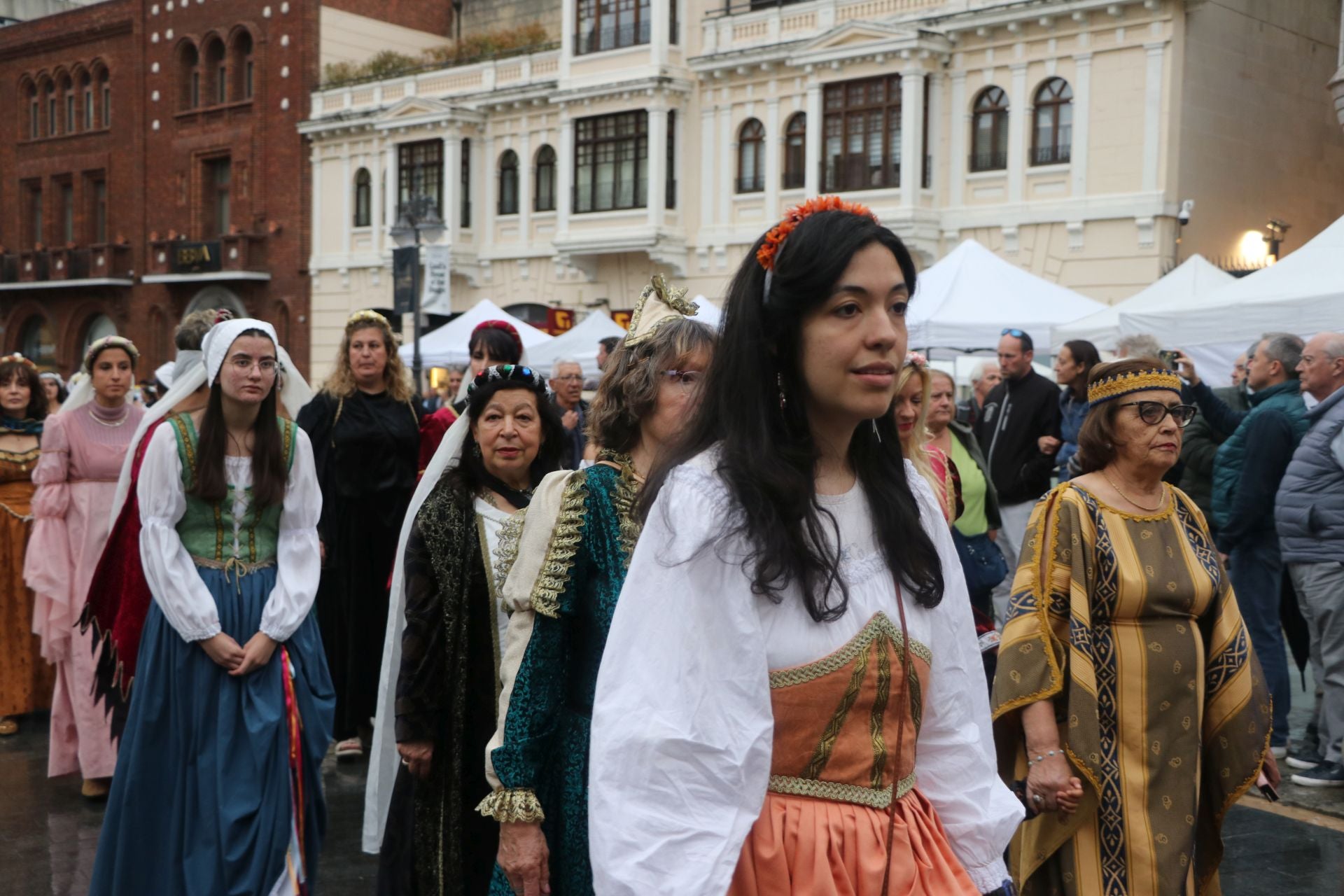 Todas las imágenes de la cancelación de los actos este sábado en León