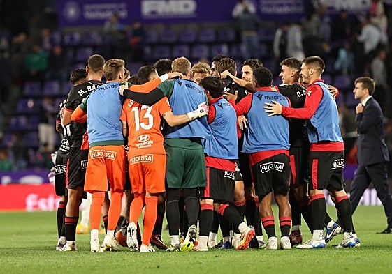 La Cultural celebra el triunfo en el José Zorrilla