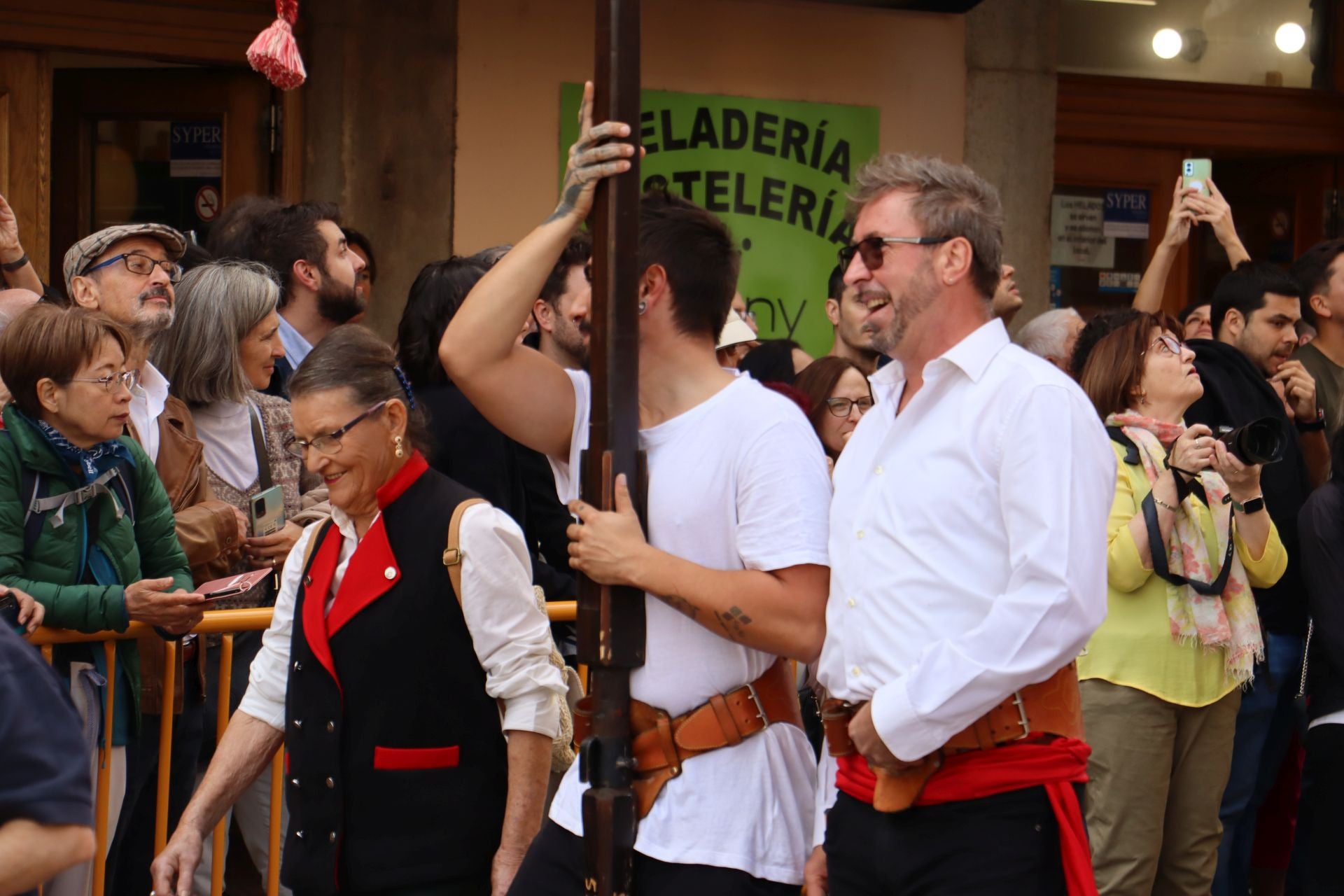 Las mejores imágenes del desfile de pendones por León