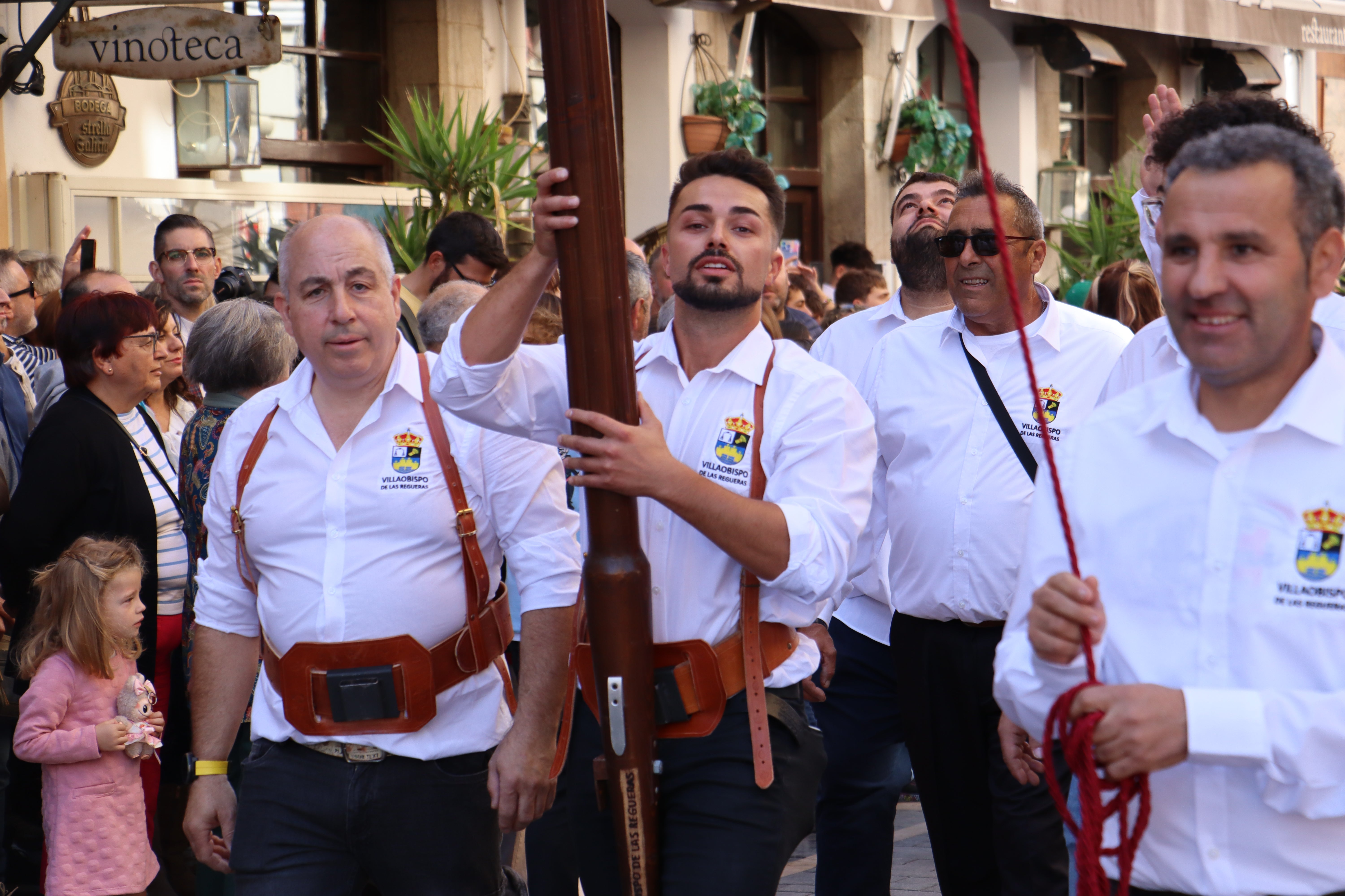Las mejores imágenes del desfile de pendones por León