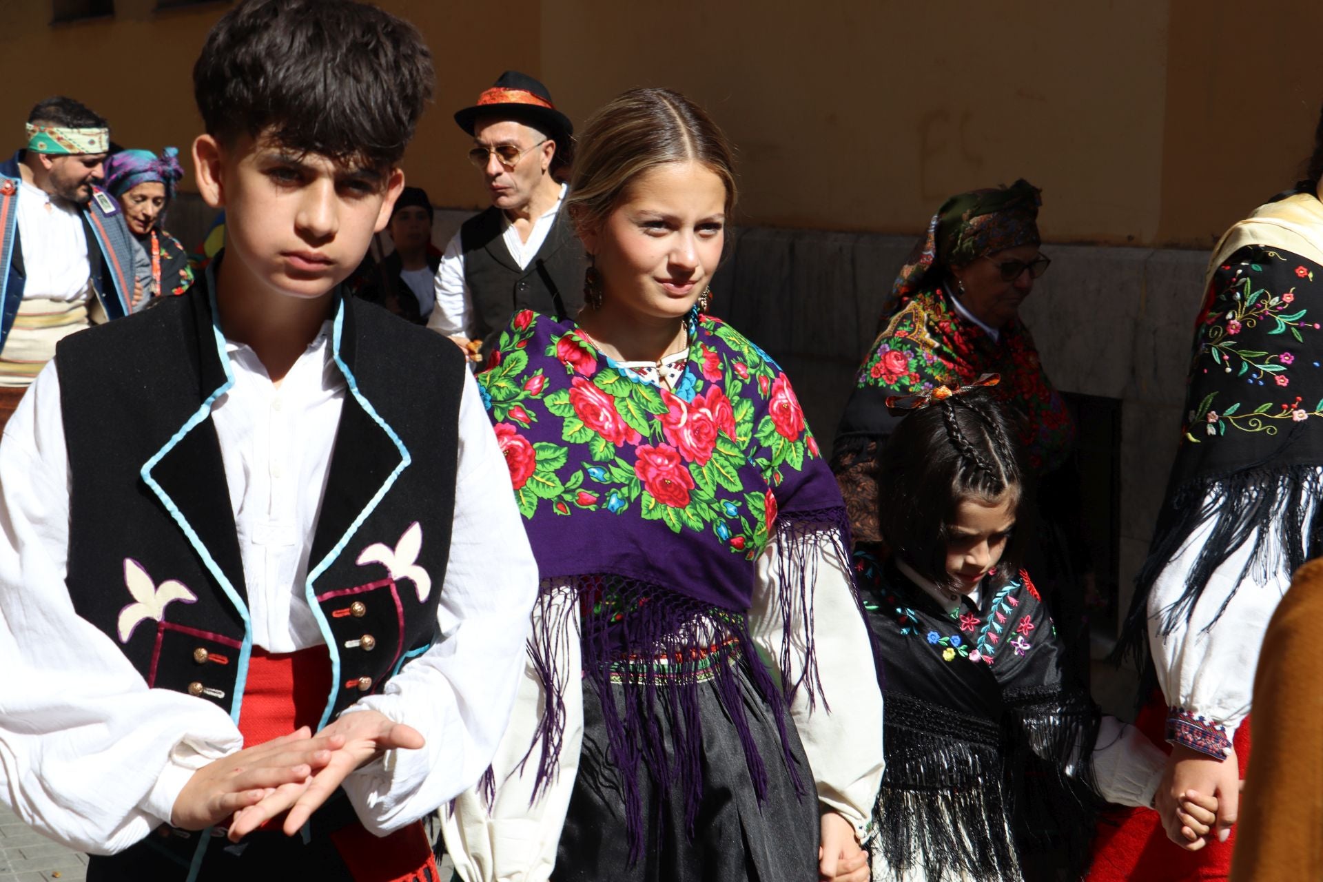 Las mejores imágenes del desfile de carros engalanados