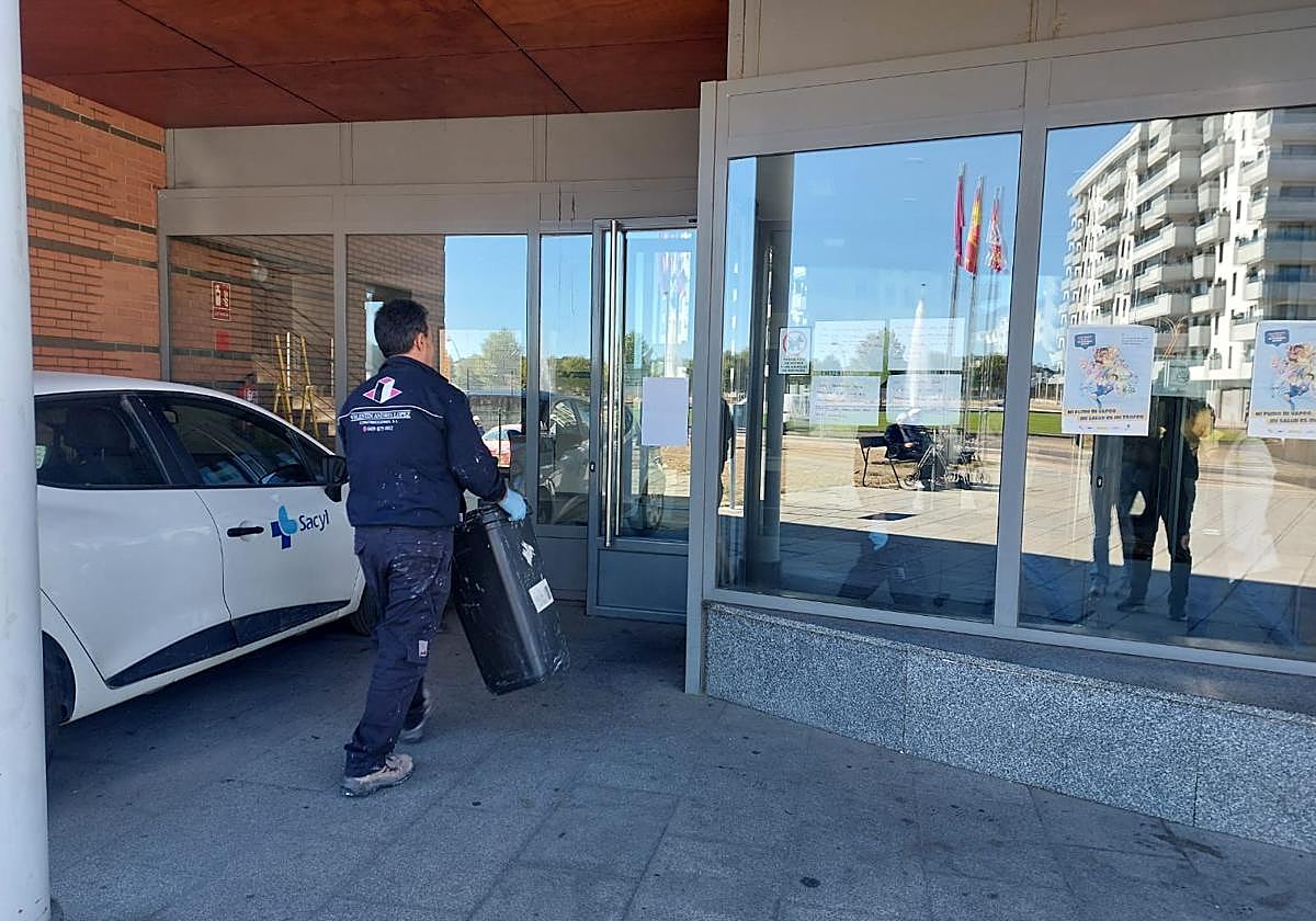 Cierra parcialmente el centro de salud de La Palomera