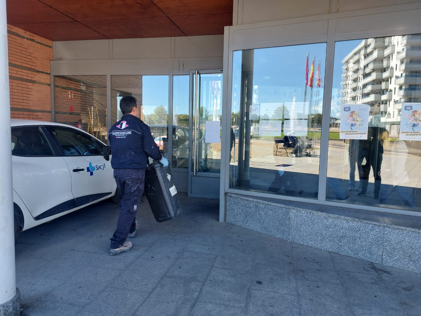 Cierra parcialmente el centro de salud de La Palomera