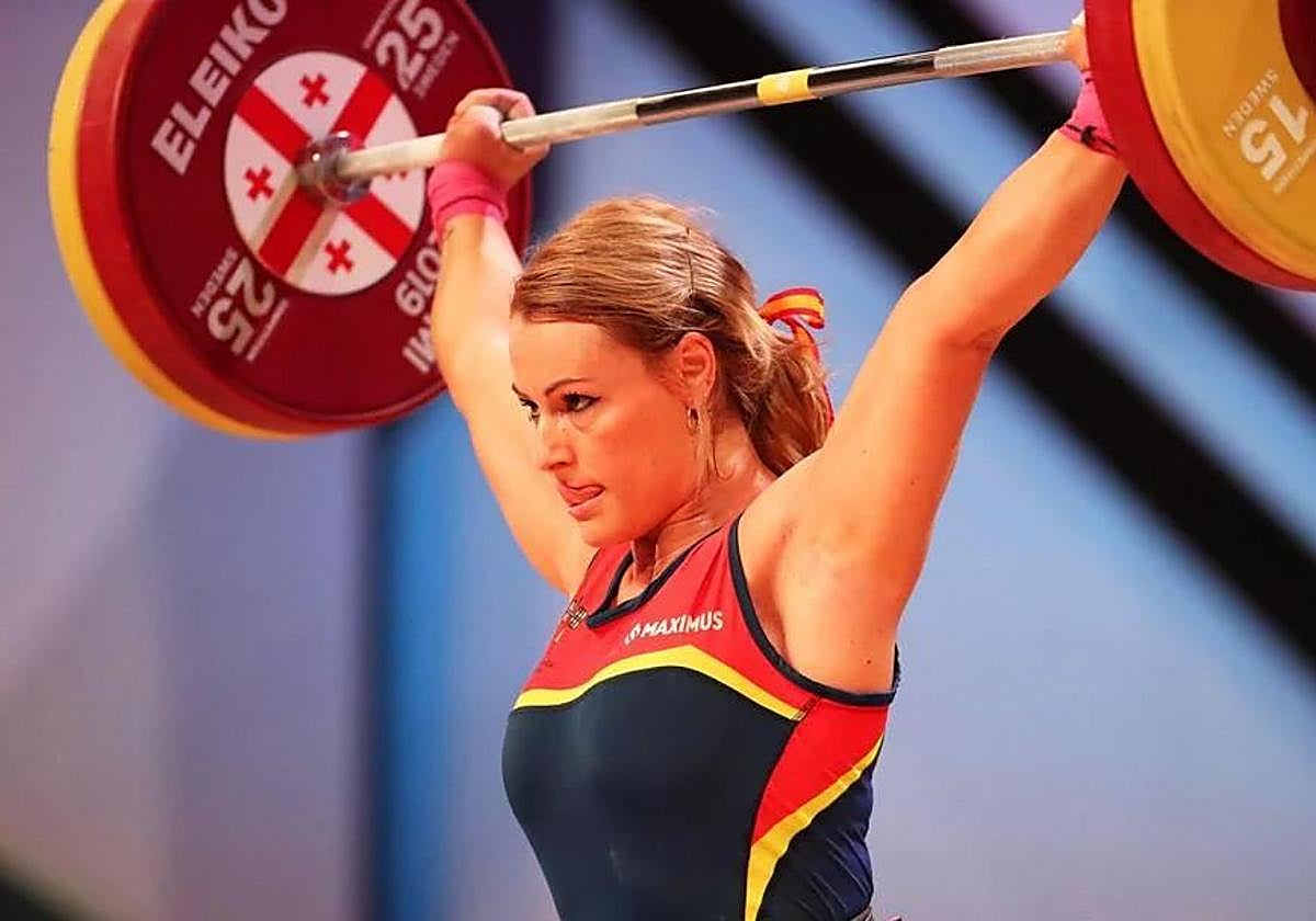 Una de los leonesas que participan en el quiz, en acción.